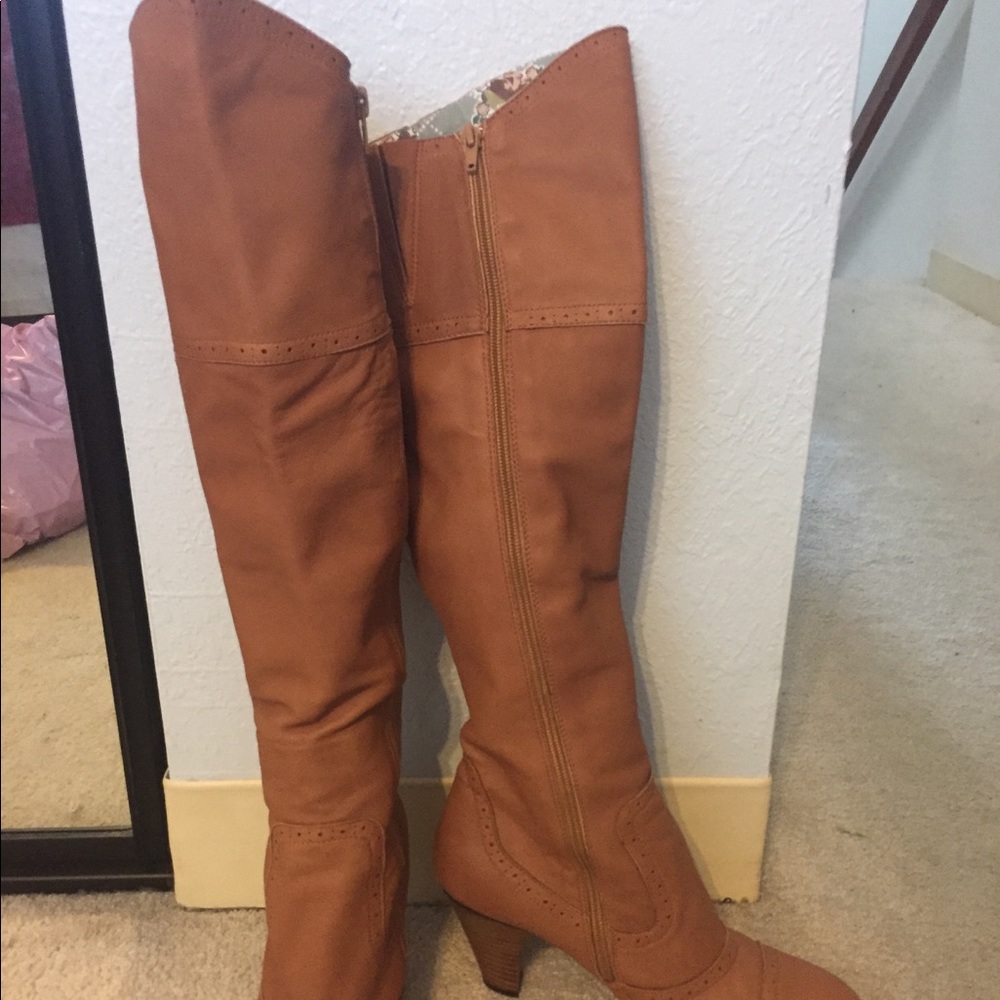 Miss L Fire All Leather Boots, Size 41 - Picture 2 of 8